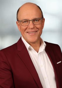 Hartinger Gerd Prof._0066RR13x18_zoom